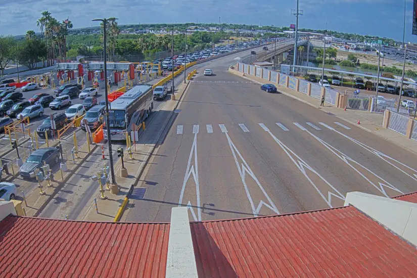 Mucha demora en el puente Juárez - Lincoln | Foto: cámaras