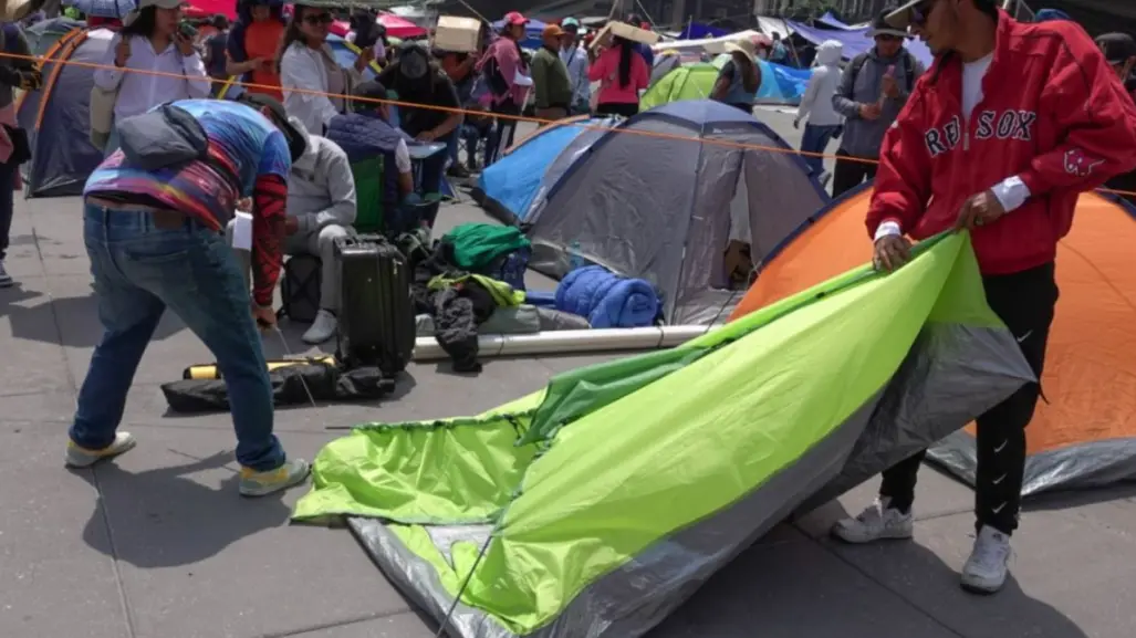 Sección 22 de la CNTE deja el Zócalo tras 23 días de plantón: ¿por qué se van y quiénes llegan?
