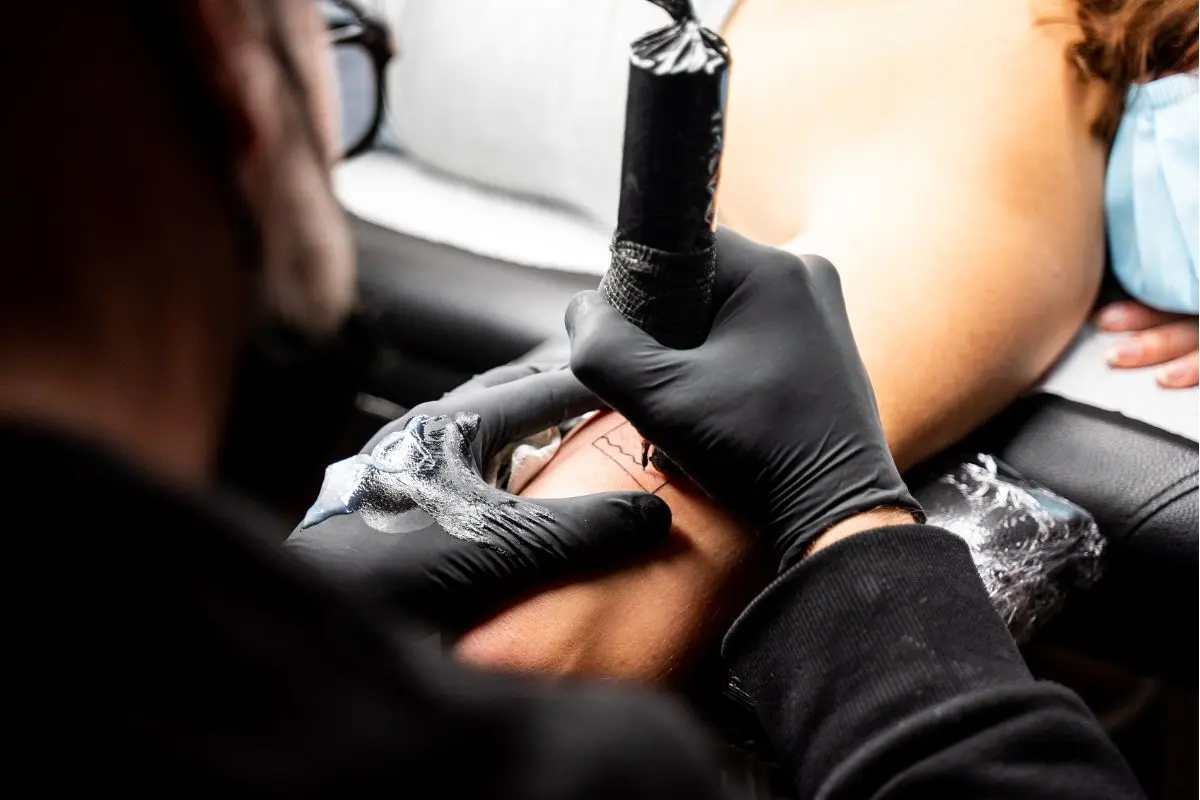 Tatuajes. Foto de Canva.