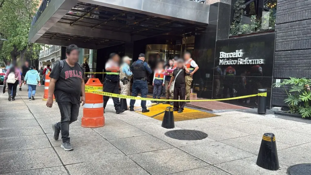 Hombre fallece en Paseo de la Reforma de CDMX pese a rápida respuesta de paramédicos