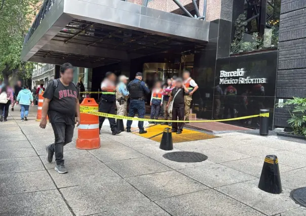 Hombre fallece en Paseo de la Reforma de CDMX pese a rápida respuesta de paramédicos