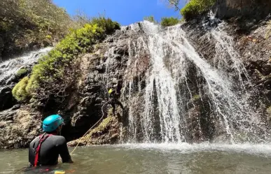 Escapa del calor y vive la aventura, Nayarit tiene un cañón con cascada imperdible