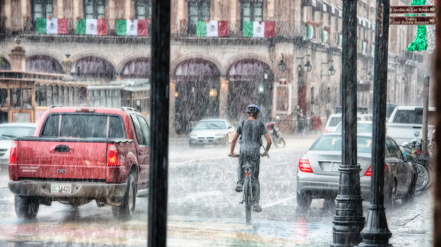 Tormenta Bárbara podría convertirse en ciclón tropical este fin de semana. Foto: Canva