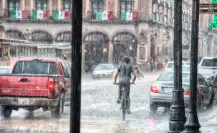 Tormenta Bárbara podría convertirse en ciclón tropical este fin de semana
