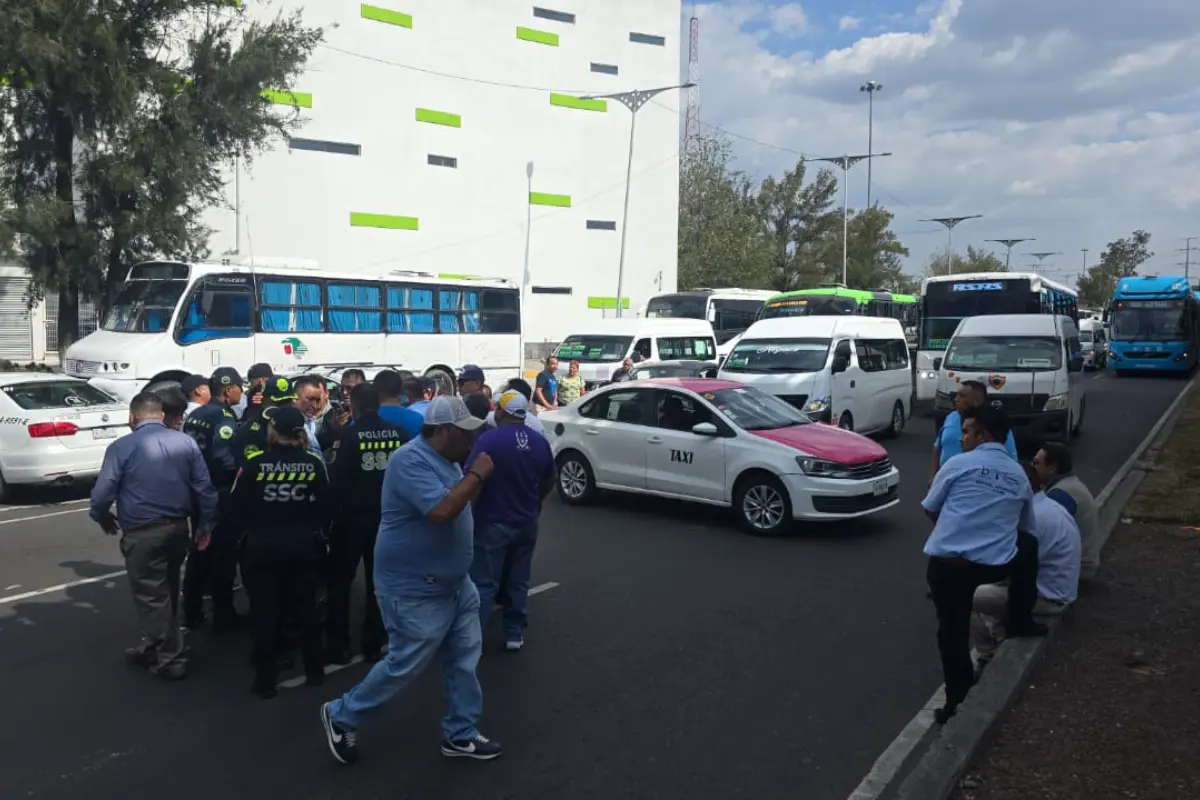 Bloqueo en Indios Verdes, Foto: Luis Alfaro.