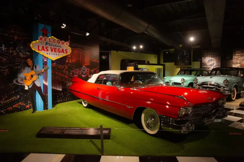 Museo del Automóvil y el Transporte en Tampico. Foto: Carlos García