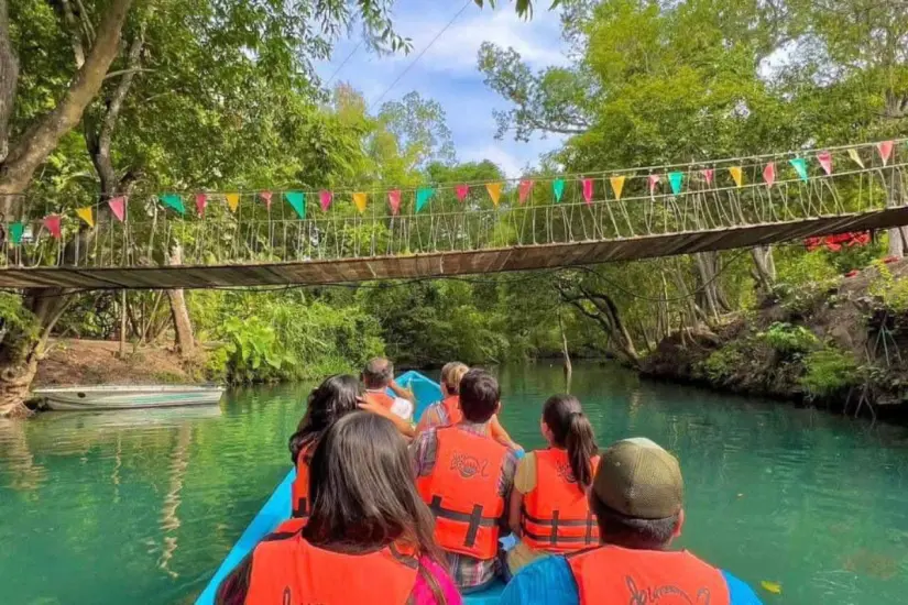 Paseos en el río Guayalejo. Foto: Carlos García