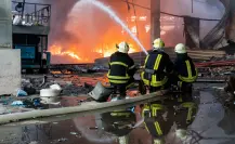 VIDEO l Rusia lanza el mayor ataque aéreo contra Járkov