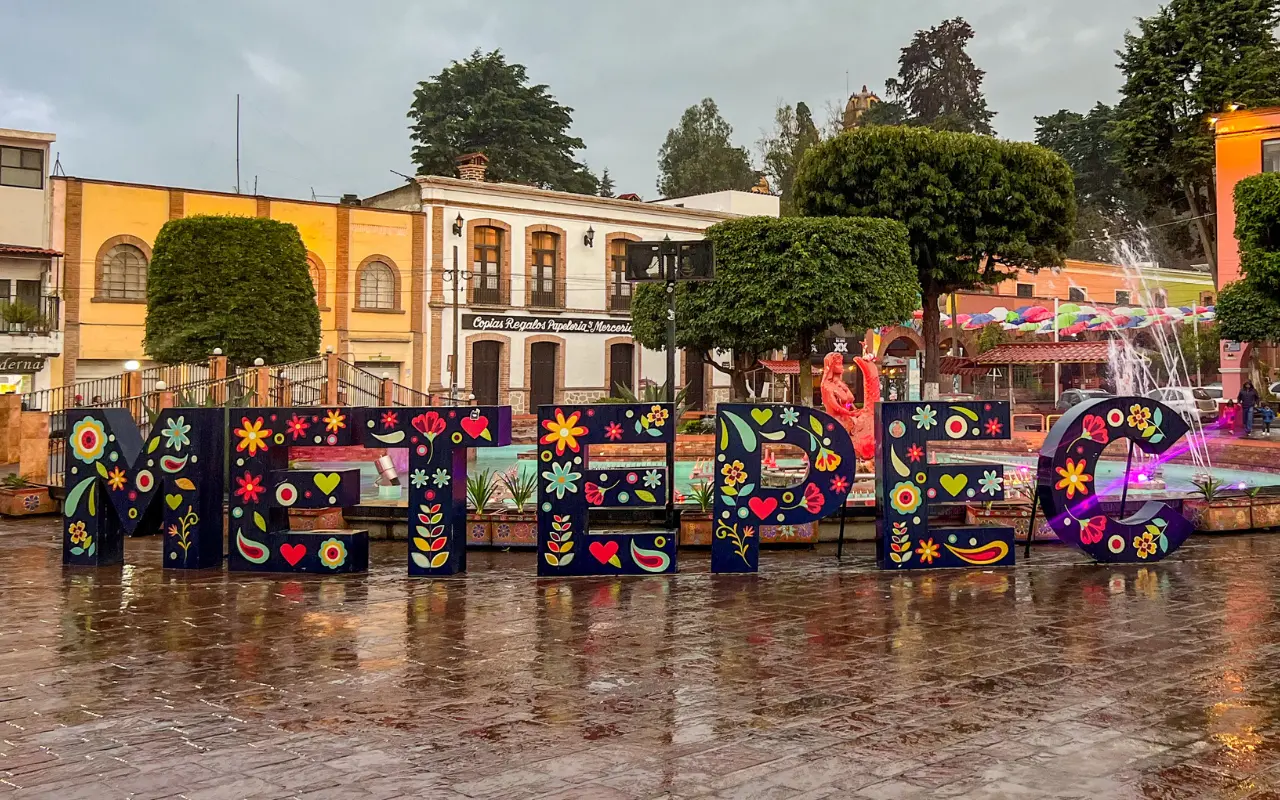 Autoridades de Metepec anuncian cierres viales por festividades religiosas y eventos sociales. Foto: Coordinación de Comunicación Social Municipal (Canva)