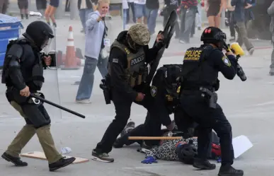 11 mexicanos detenidos en una redada de ICE en Los Ángeles, confirma el cónsul de México