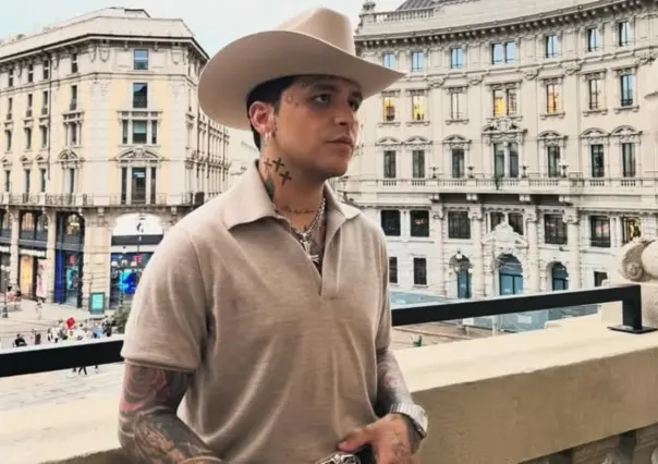 Christian Nodal, ¿lanza indirecta a Cazzu por su gira en México? Esto se sabe