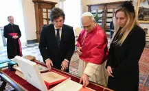 El Papa León XIV recibe a Javier Milei en el Vaticano