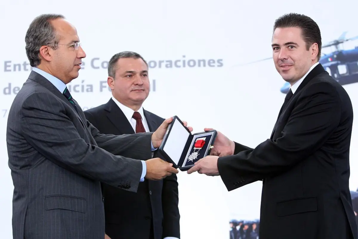 Felipe Calderón, Genaro García Luna y Luis Cárdenas Palomino Foto: X(Twitter) @Gateau2008