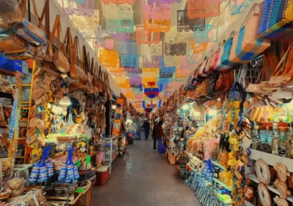 El mercado de Durango con las mejores paletas y brochetas de alacrán con chile