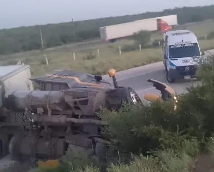 Volcadura provoca cierre vial en la autopista Laredo – Monterrey