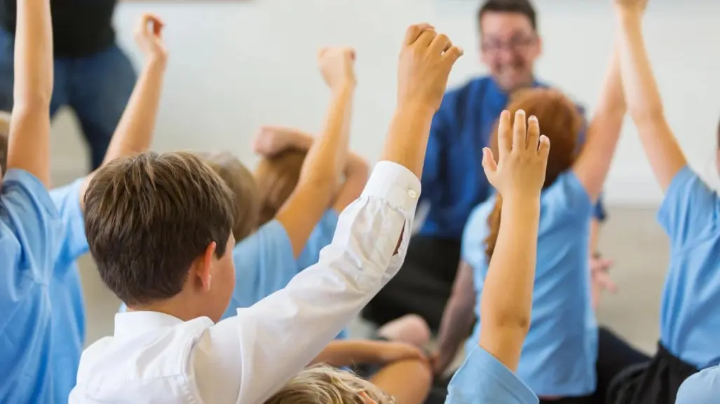 ¿SEP adelanta vacaciones? Así cambia el calendario escolar 2024–2025 en Edomex