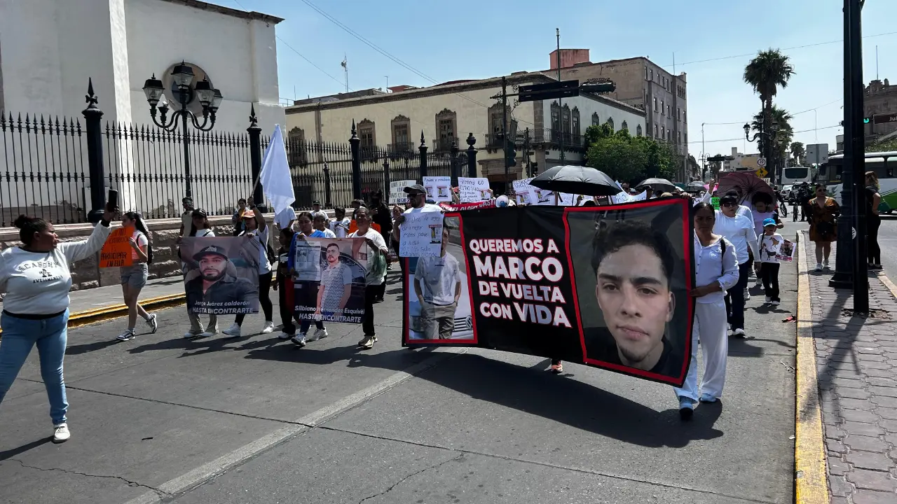 Este 7 de junio se realizó una marcha pacífica por la pronta localización de Marco Adriel. Foto: Alejandro Ávila.
