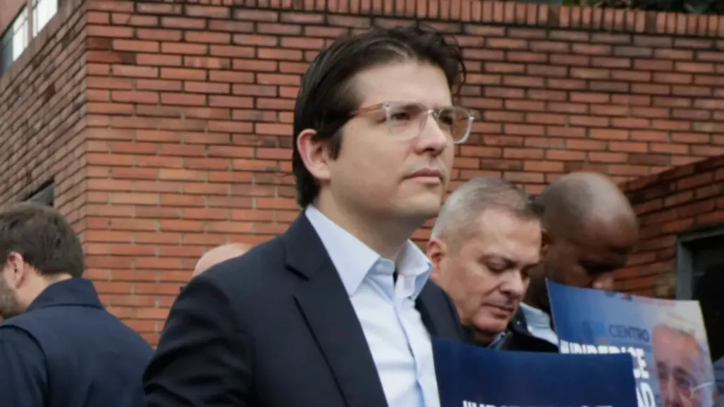 ¿Quién es Miguel Uribe Turbay? Precandidato presidencial de Colombia herido
