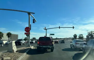 Nuevo semáforo en Liverpool y Walmart en La Paz ya funcionará: ¿cómo reaccionan los paceños?