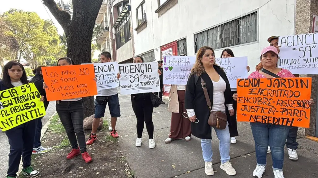 Suspenden guardería en CDMX tras presunto abuso sexual contra menor; padres exigen justicia