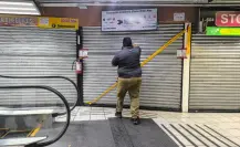 Autoridades localizan celulares robados tras cateo en Plaza de la Tecnología en Monterrey