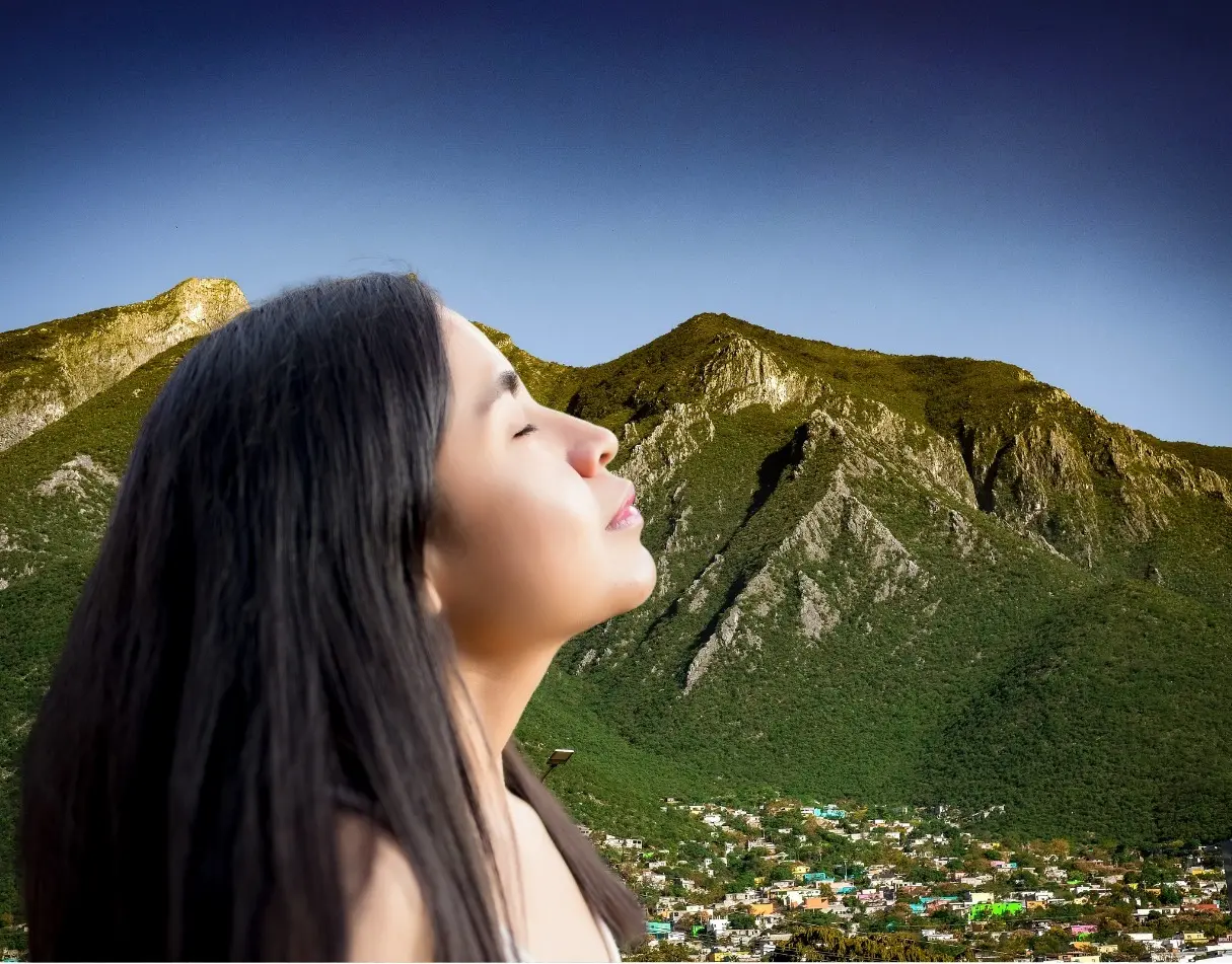 La calidad del aire en Monterrey ha sido motivo de atención en fechas anteriores debido a los problemas ambientales. Foto: Canva.
