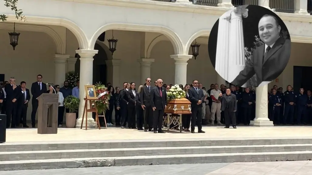 Despiden con honores a secretario de Ayuntamiento asesinado en Linares