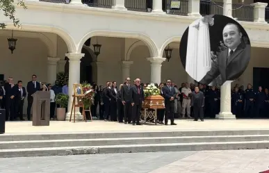 Despiden con honores a secretario de Ayuntamiento asesinado en Linares
