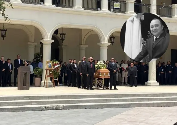 Despiden con honores a secretario de Ayuntamiento asesinado en Linares