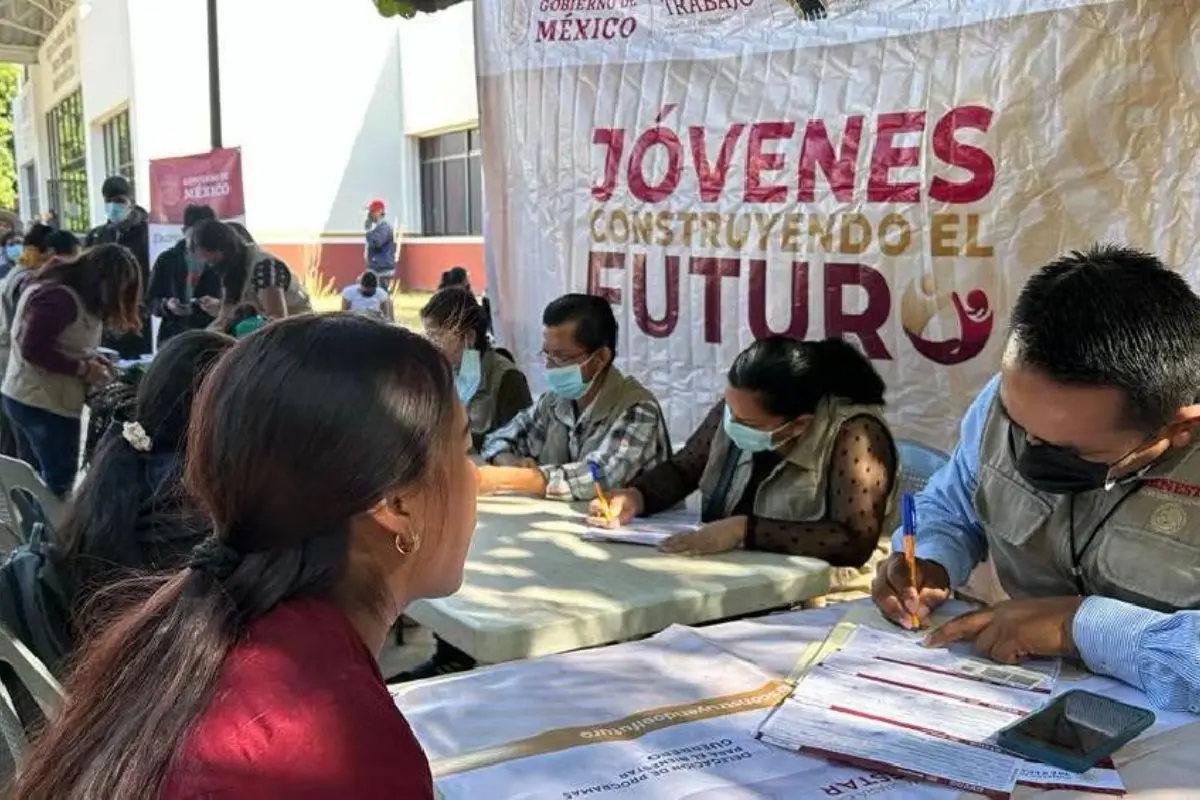 El programa está dirigido a jóvenes entre 18 y 29 años que no se encuentren trabajando ni estudiando actualmente. Foto: Bienestar