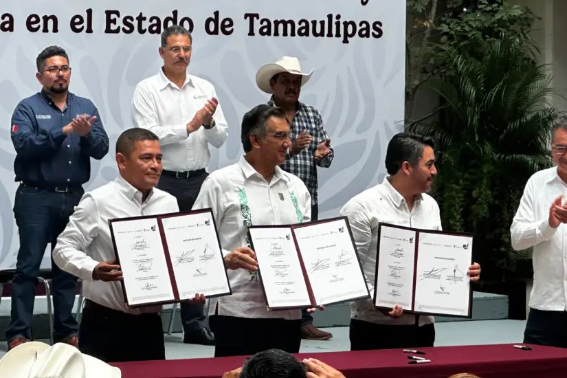 Firma de convenio | Foto: gobierno de Tamaulipas