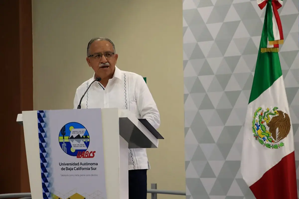 Dr. Dante Arturo Salgado González, Rector de la UABCS, rindió su Segundo Informe. Foto: UABCS.