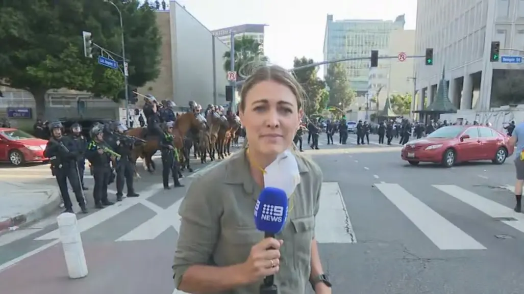 VIDEO | Reportera fue herida mientras cubría manifestaciones en Los Ángeles, California