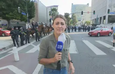 VIDEO | Reportera fue herida mientras cubría manifestaciones en Los Ángeles, California