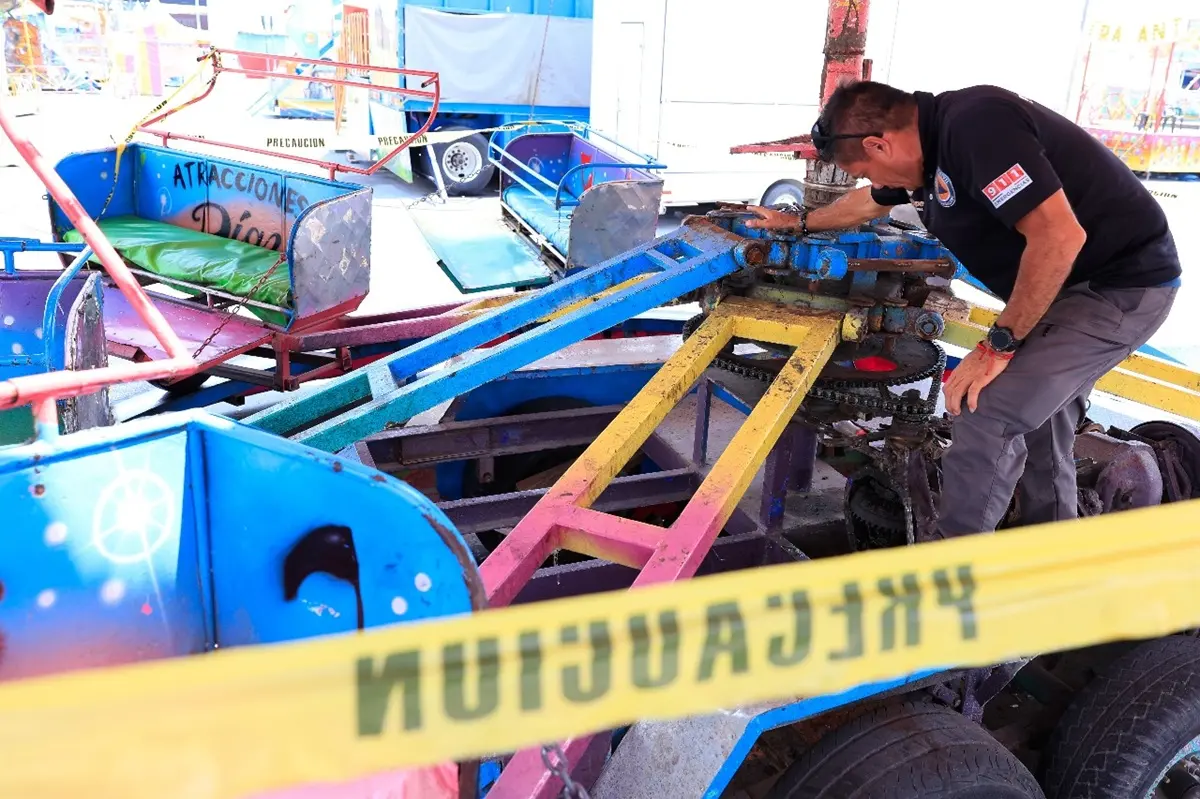 En el marco de la Expo Feria Guadalupe 2025, autoridades municipales activaron un operativo de revisión de seguridad en juegos mecánicos. Foto: Protección Civil Guadalupe