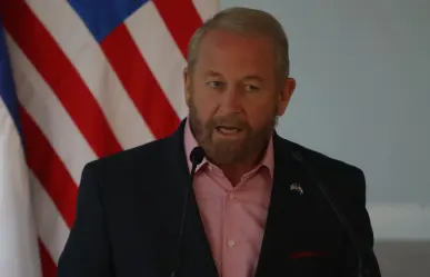Ronald Johnson: "Los manifestantes violentos en LA no representan al pueblo mexicano"
