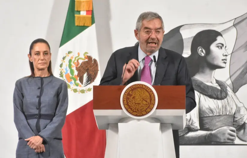 Claudia Sheinbaum y Juan Ramón de la Fuente. Foto: Enrique Pérez Huerta