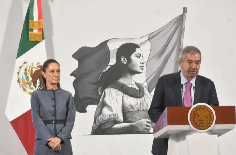 Claudia Sheinbaum y Juan Ramón de la Fuente. Foto: Enrique Pérez Huerta