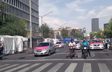 Marcha por 54 años del halconazo llega al Zócalo de CDMX; conoce las alternativas viales