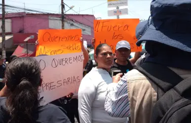 Policías bloquean la México-Puebla a la altura de Los Reyes La Paz y piden por mejoras laborales