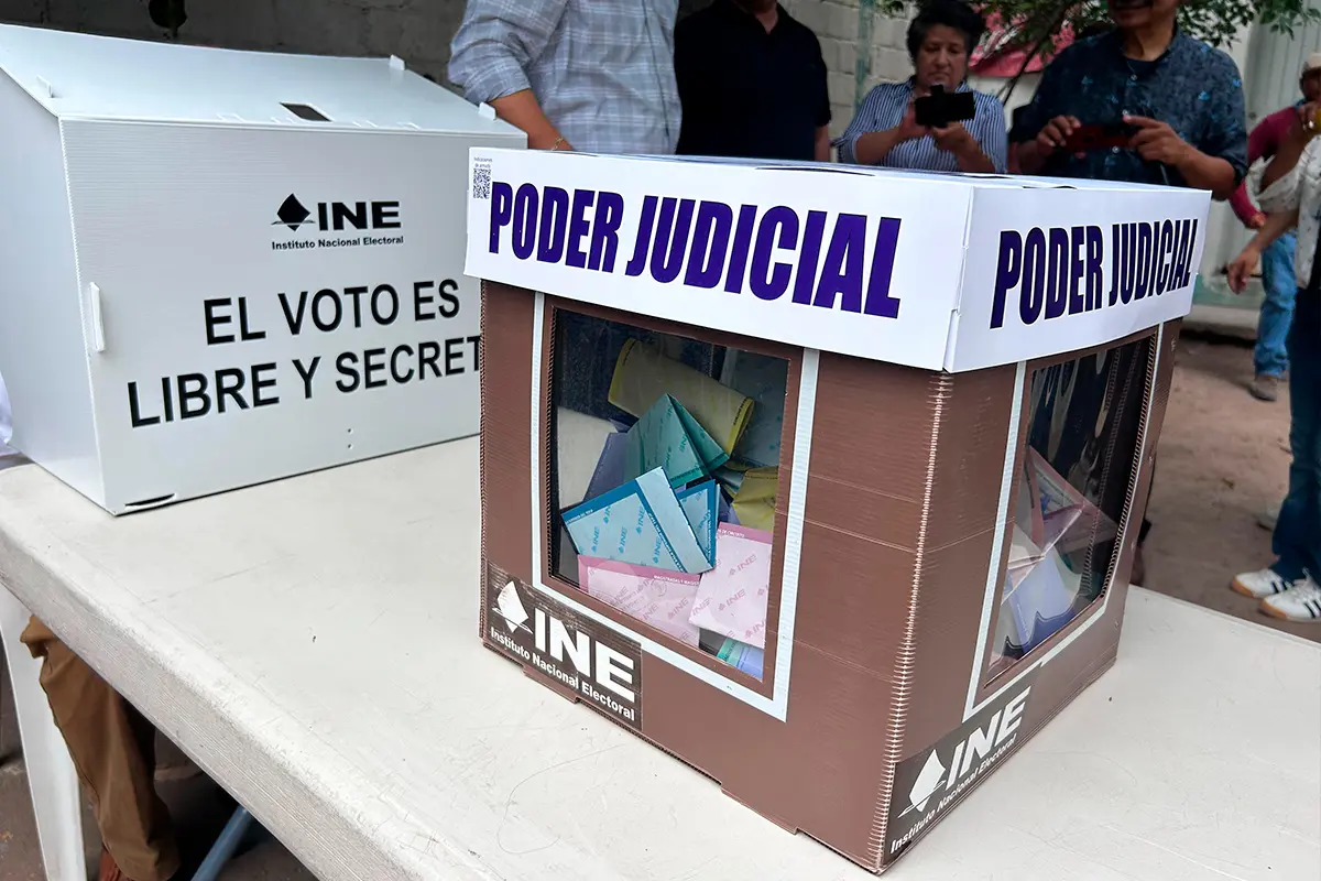 En la pasada jornada electoral se registró una muy baja participación del electorado y una gran cantidad de votos nulos. Foto: Rocío Casas.