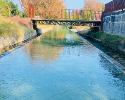 Este río de aguas cristalinas a 30 minutos de Victoria forma refrescantes canales