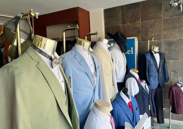 ¿Cuánto cuesta rentar un traje para hombre en Saltillo para una ceremonia de graduación?