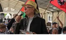 Honor y recuerdo a los estudiantes caídos por el Halconazo Así se expresó un manifestante en CDMX 