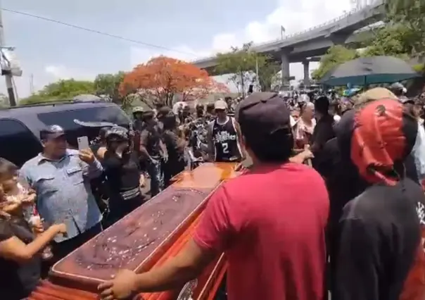 Despiden a repartidor asesinado en Temixco, Morelos, entre gritos de justicia