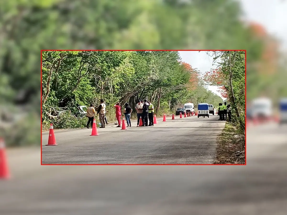 Un falta accidente ocurrió la mañana de este jueves en la carretera entre las comunidades de Molas y San Ignacio Tesip que dejó como saldo una persona sin vida.- Fuente El Azul Noticias