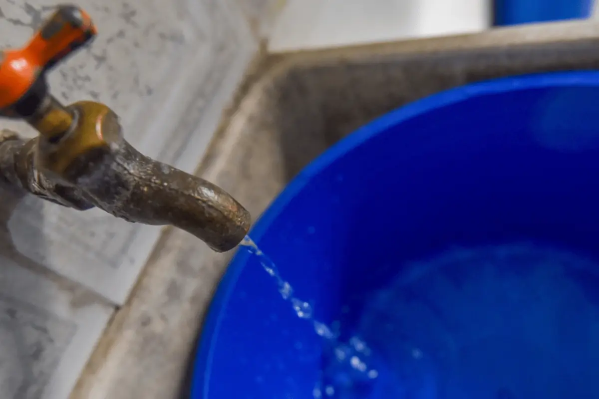 Llave de agua en la GAM. Foto: Noticias Cuautepec | Canva