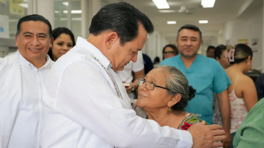 Joaquín Díaz Mena anuncia iniciativa ciudadana "Un día de gira con el Gobernador en Yucatán