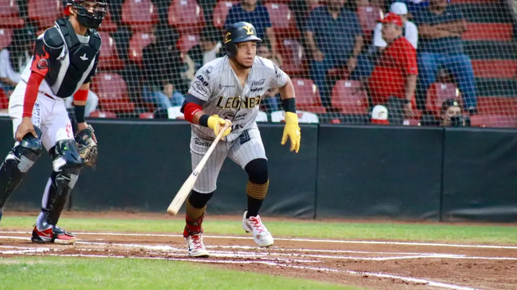 Los Leones de Yucatán rugen fuerte ante Durango y empatan la serie