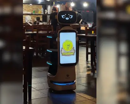 Primobot: la nueva era de los meseros robóticos en Tamaulipas